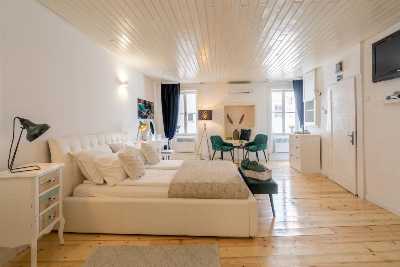 Casanoa Old Town Rovinj Apartment Exterior foto